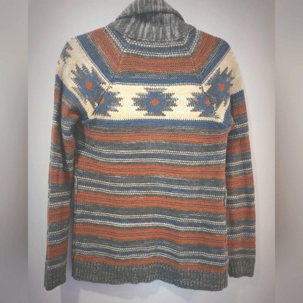 Awesome Roxy Aztec Style Knit Cardigan - Picture 6 of 6